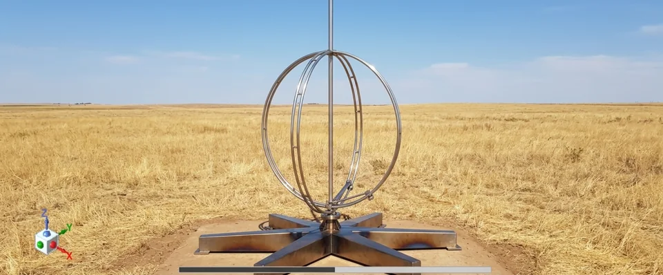 Antena HF para recepção NVIS instalada sobre base de concreto